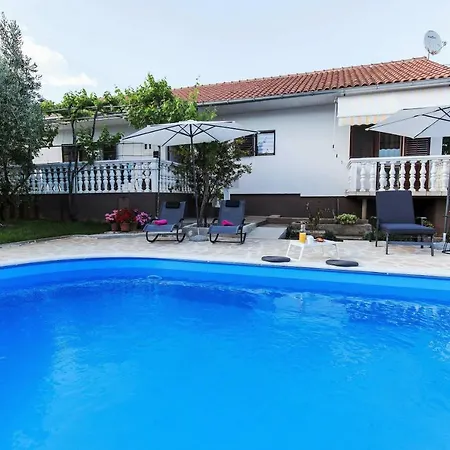 Holiday Toma Holiday home Kukljica